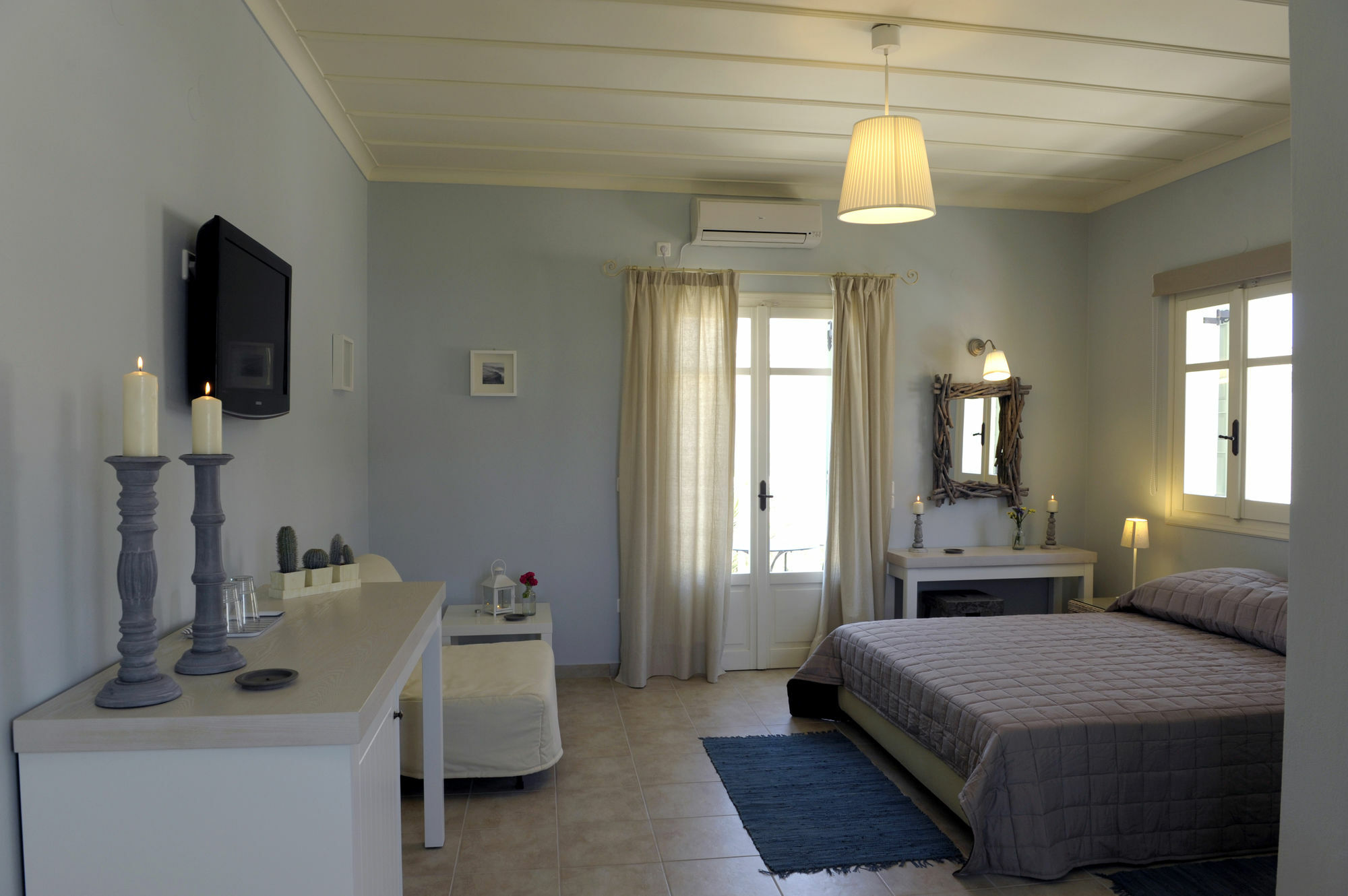 Almyris Hotel Adamantas  Ngoại thất bức ảnh